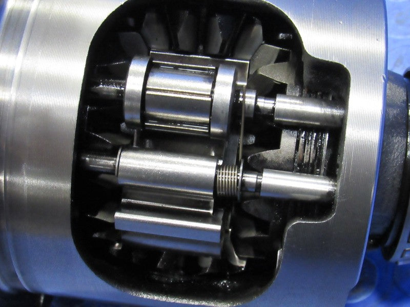 99-13 Silverado Sierra 1500 10 Bolt 8.6 Rear Differential Carrier G80 