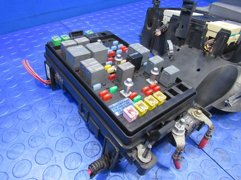 08-09 GMC Envoy Chevy Trailblazer Engine Fuse Box Junction Block 25825