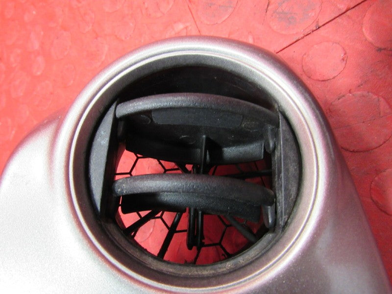 05-08 Toyota Matrix Radio Bezel Dash Instrument Panel Trim Vent 55405-