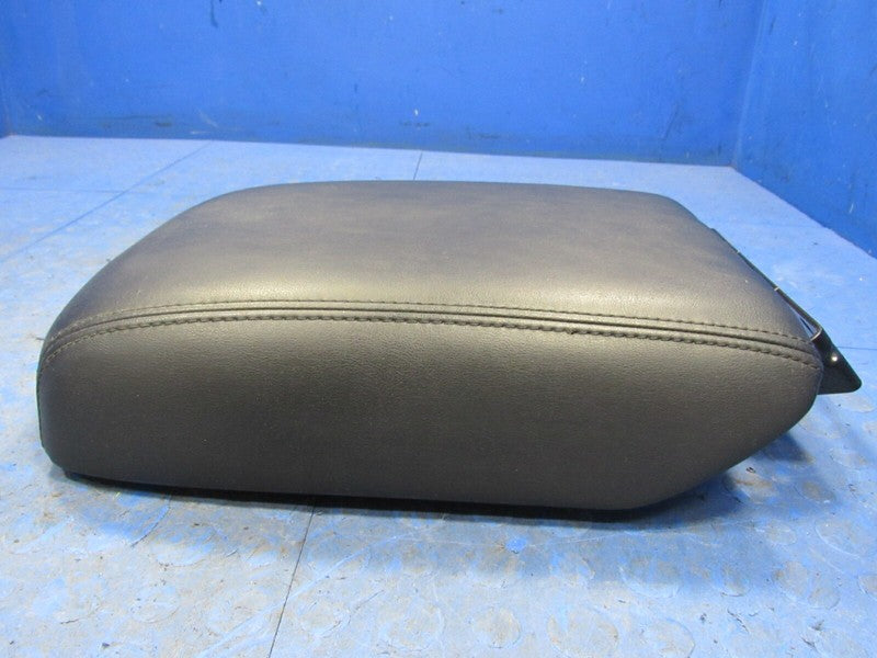 13-17 Infiniti JX35 QX60 Center Console Lid Armrest Arm Rest Black Lea