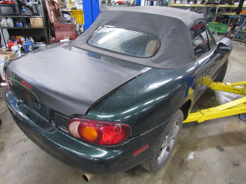 99-05 Mazda Miata MX-5 NB 1.8L Fuel Pump Assembly W Level Sending Unit