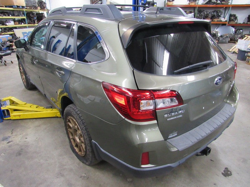 15-19 Subaru Outback Right RH Passenger Side Outer Taillight Tail Ligh