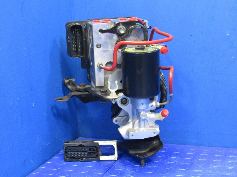 07-17 Lexus LS460 LS600h ABS Anti-Lock Brake Pump Booster 44510-50120 