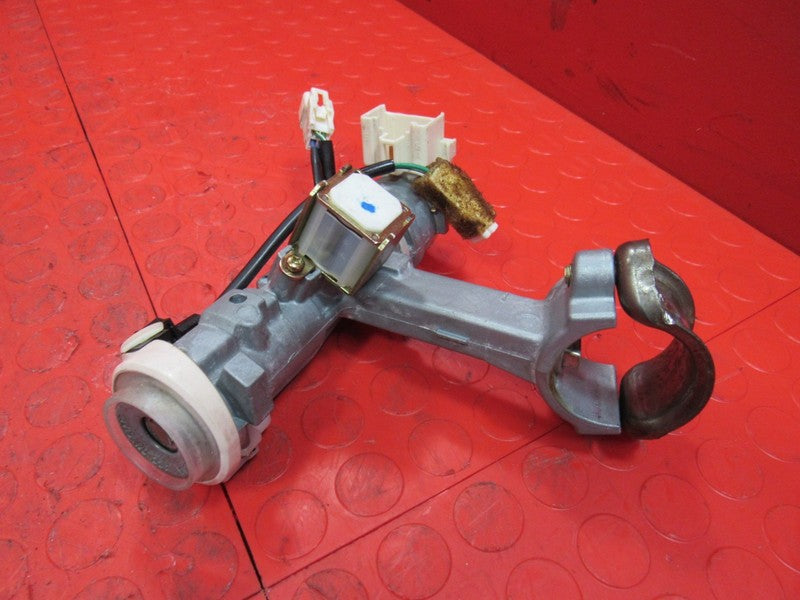 00 Toyota 4Runner Ignition Switch Power Door Lock Cylinder Tumbler w/K