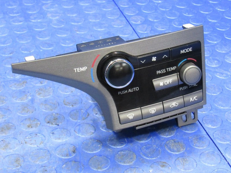 09-12 Toyota Venza Heater AC Climate Temperature Control Panel 55900-0