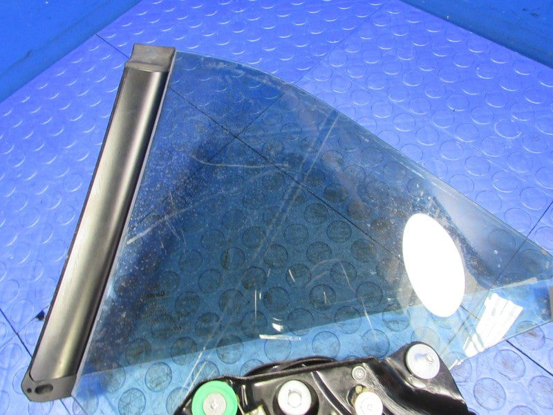 15-23 Ford Mustang Convertible Right Rear Quarter Glass Window Regulat