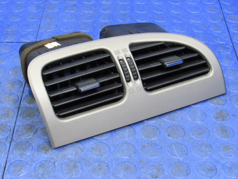 03-06 Lincoln LS Upper Center A/C Dash Air Vents Vent Bezel Trim Silve