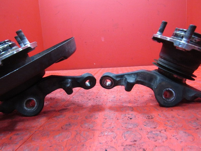 95-98 Nissan 240SX SE S14 Front Knuckle Hub Spindle Pair 5 Lug Convers