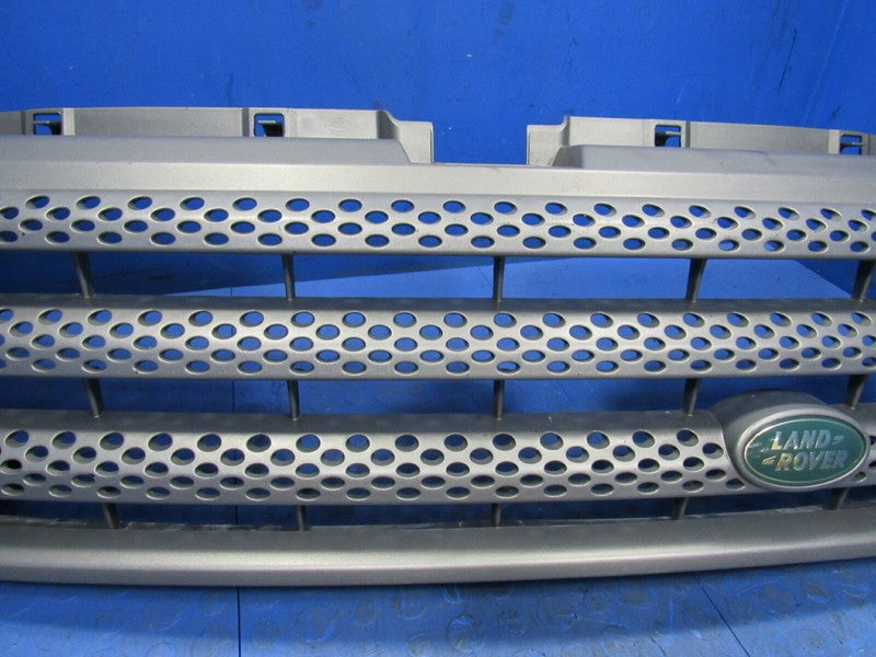06-09 Land Rover Range Rover Sport HSE L320 Front Radiator Upper Grill