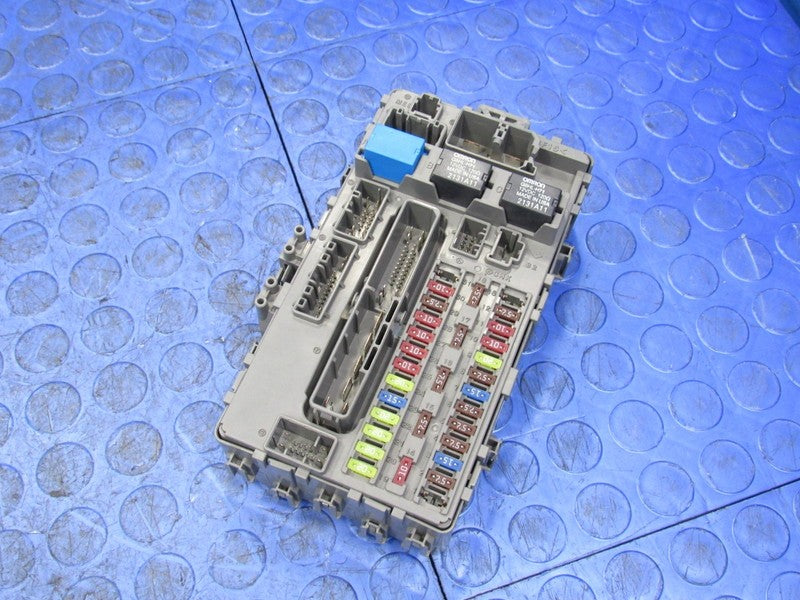 11-12 Honda Accord EX-L Sedan AT Cabin Interior Fuse Relay Box TA5-A70