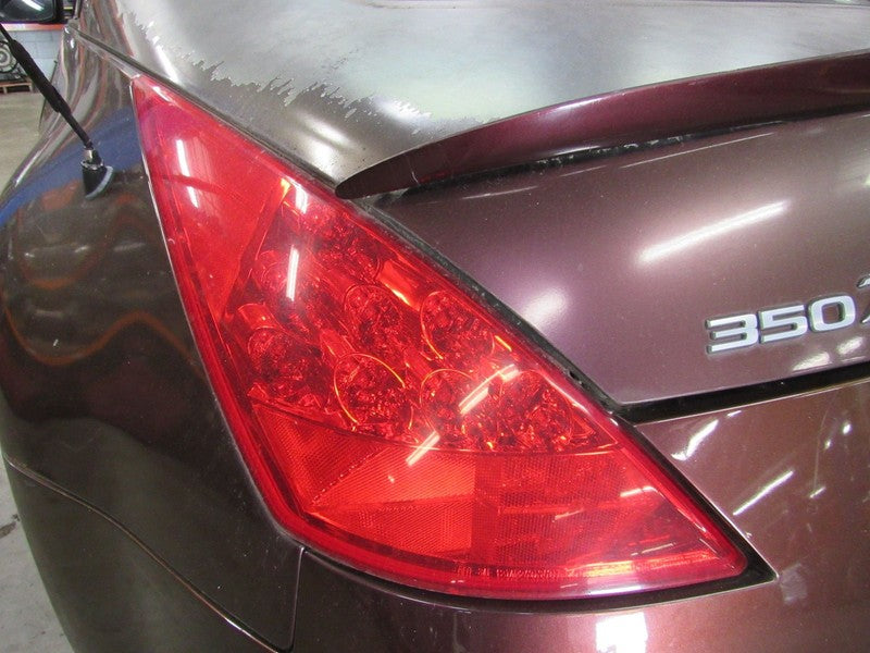 06-07 Nissan 350Z Left LH Driver Side Taillight Tail Light Lamp