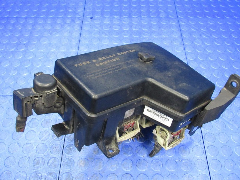03-05 Dodge Ram Truck IPM Integrated Power Module Fuse Block Box 56051