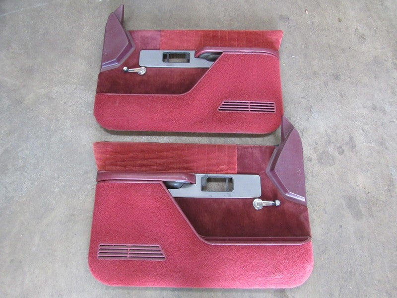 88-94 C/K Tahoe Suburban Yukon Left Right Door Panel Pair 3683