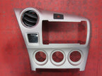 09-12 Matrix / 09-10 Vibe Dash Radio Climate Heater Control Bezel Vent