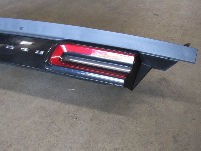 15-23 Dodge Challenger Center Trunk Taillight Tail Light Lamp Finish P