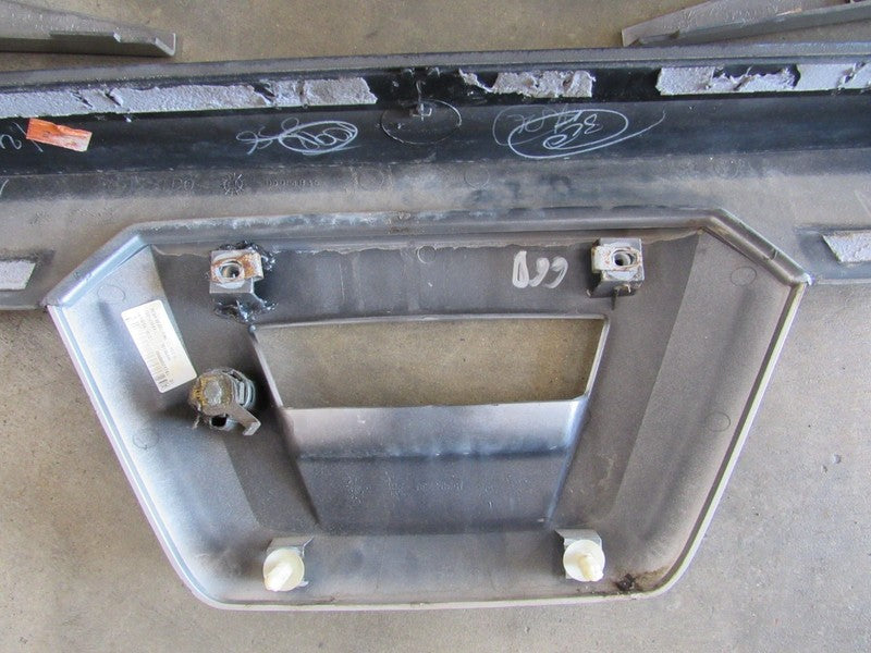 02-13 Escalade EXT Avalanche Smooth Bed Cladding Trim Panel Conversion