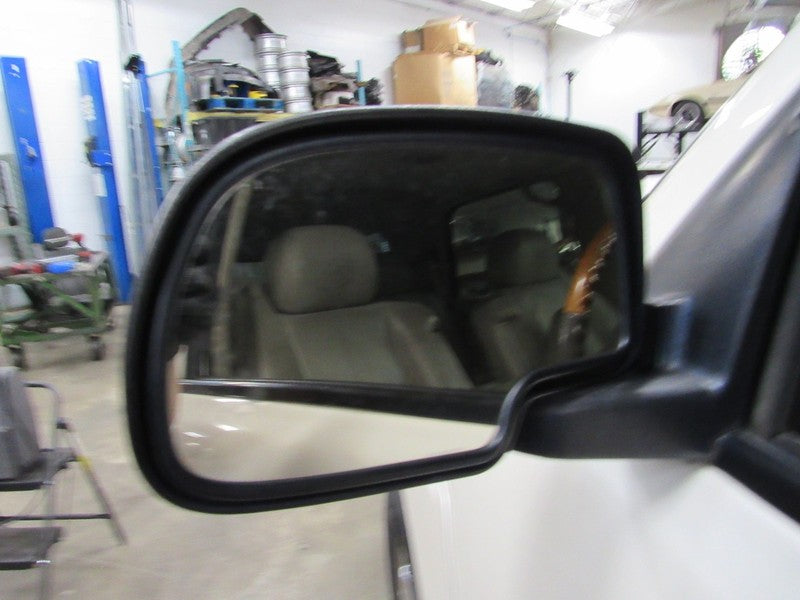 03-06 Escalade Avalanche Left LH Driver Side Power Door Mirror White D