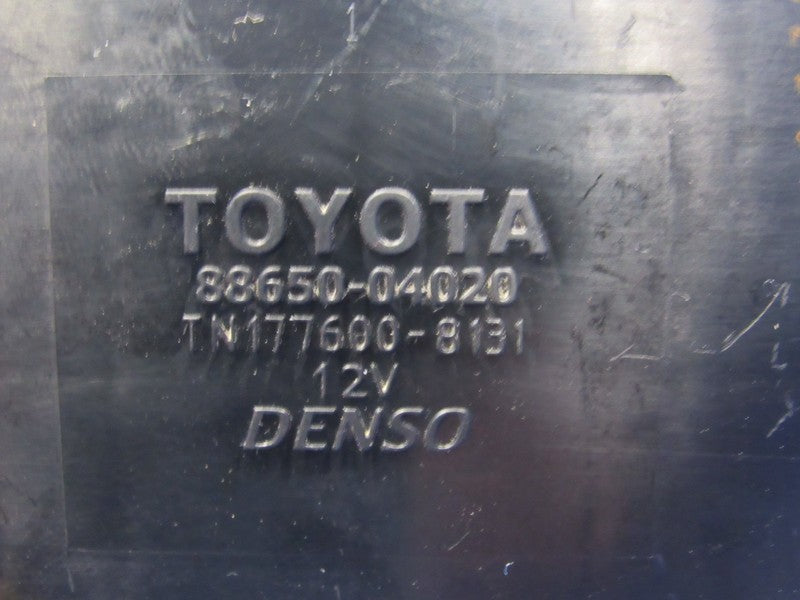 09-11 Toyota Tacoma AC Climate Amplifier Control Module 88650-04020 34