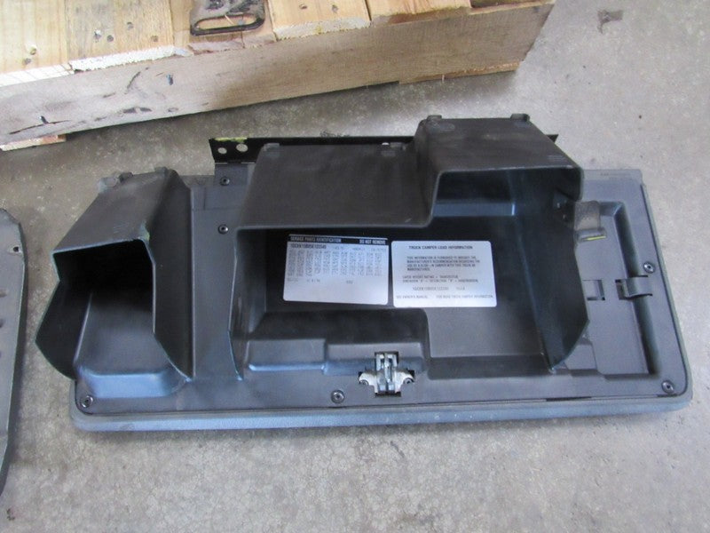 03-06 Silverado Sierra Complete Center Floor Console Swap Very Dark Pe
