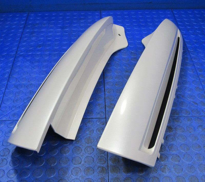 02-06 Cadillac Escalade Left Right Rear Hatch Vent Trim Molding Pearl 