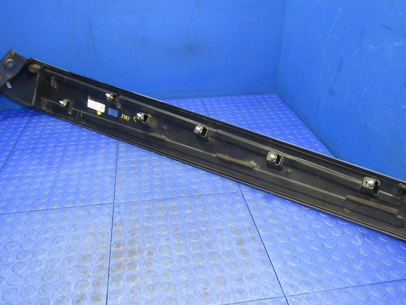 11-17 Honda Odyssey Left LH Quarter Sliding Door Center Rail Cover Gra