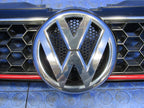 15 Volkswagen Jetta GLI Front Upper Bumper Radiator Grille Emblem OEM 