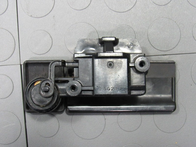 06-13 Suzuki Grand Vitara Glovebox Glove Box Compartment Handle Latch 