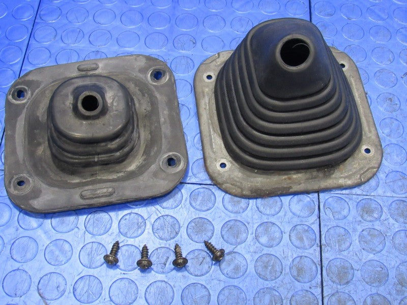 89-95 Toyota Pickup 2WD Manual Trans Floor Shift Rubber Boot Black OEM