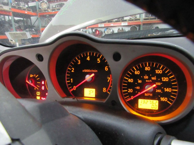 06 Nissan 350Z AT Instrument Cluster Speedometer Odometer 132762