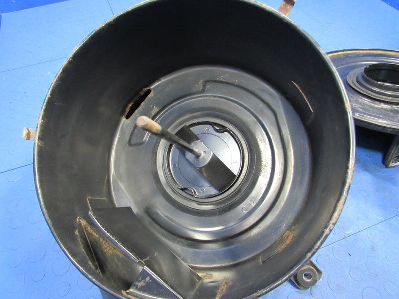93-95 Toyota Land Cruiser FZJ80 4.5L 1FZ-FE Air Box Cleaner 17700-6608