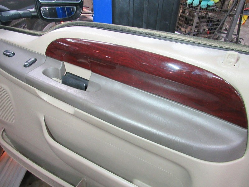 03 Excursion Right RH Passenger Side Front Door Trim Panel Eddie Bauer
