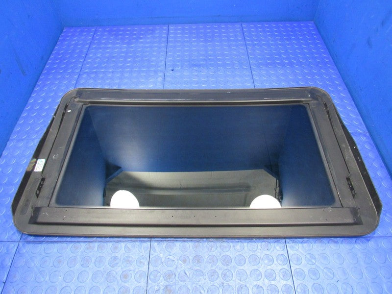 97-03 BMW E39 5 Series Sunroof Moonroof Sun Roof Glass Panel OEM 3289