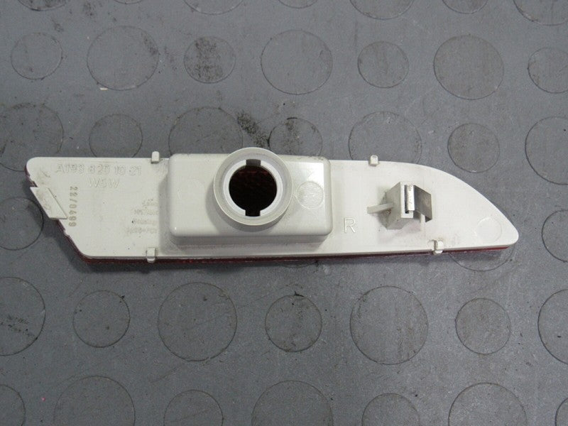 04-08 Chrysler Crossfire Right Passenger RH Rear Side Corner Marker Li