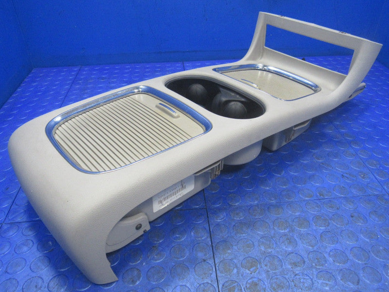 12-20 Dodge Grand Caravan Front Center Cup Holder Console Assembly Tan