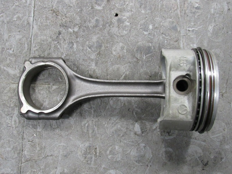 01-02 Mercedes-Benz S600 CL600 5.8L V12 M137 Piston & Rod Assembly 212