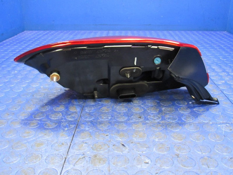 14-20 Maserati Ghibli Right Passenger Side Outer Taillight Tail Light 