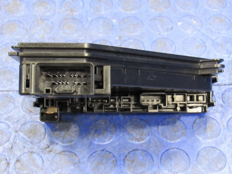 08-10 Toyota Highlander Engine Fuse Box Junction Block OEM 82720-48050