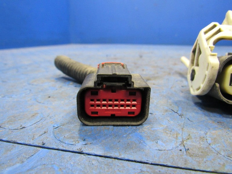 05-07 Escape Mariner Hybrid Power Steering Control Wire Connector Pigt