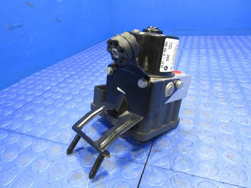 01-02 BMW 3 Series Z3 3 Series DSC ABS Anti-Lock Brake Pump 34.51-6750