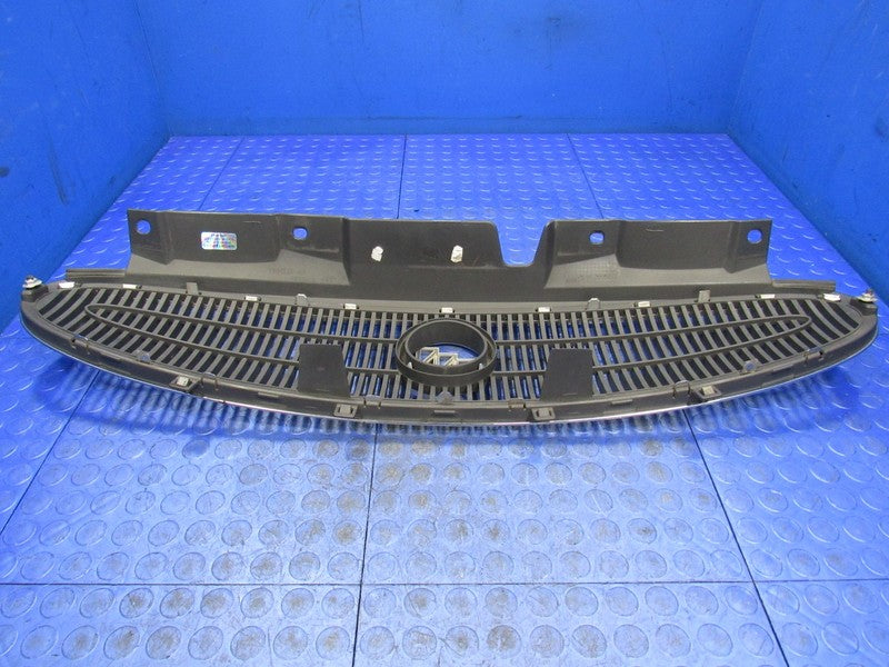 05-07 Buick LaCrosse Allure Front Upper Center Radiator Grille Grill E