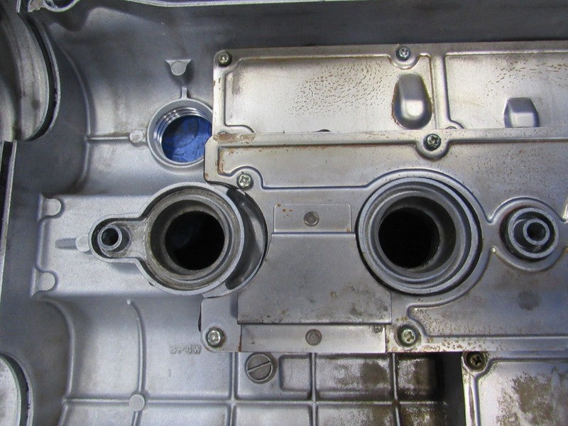 99-00 Mazda Miata MX5 1.8L Engine NA8 DOHC 16 Valve Camshaft Cover OEM