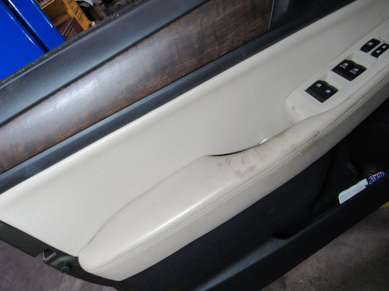 15-16 Subaru Outback Left LH Driver Side Front Door Trim Panel W/O Swi