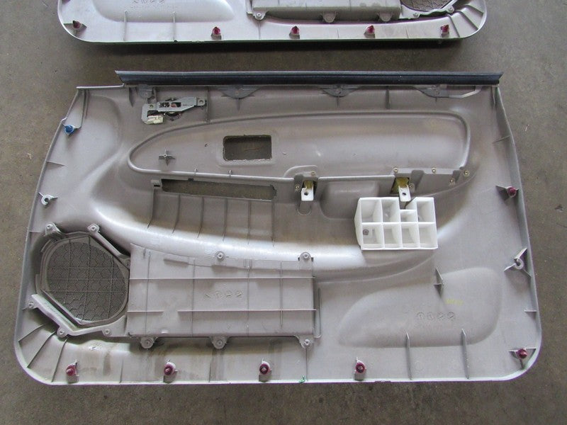 01-04 Toyota Tacoma Left Right Door Card Panel Set Power Windows Gray 