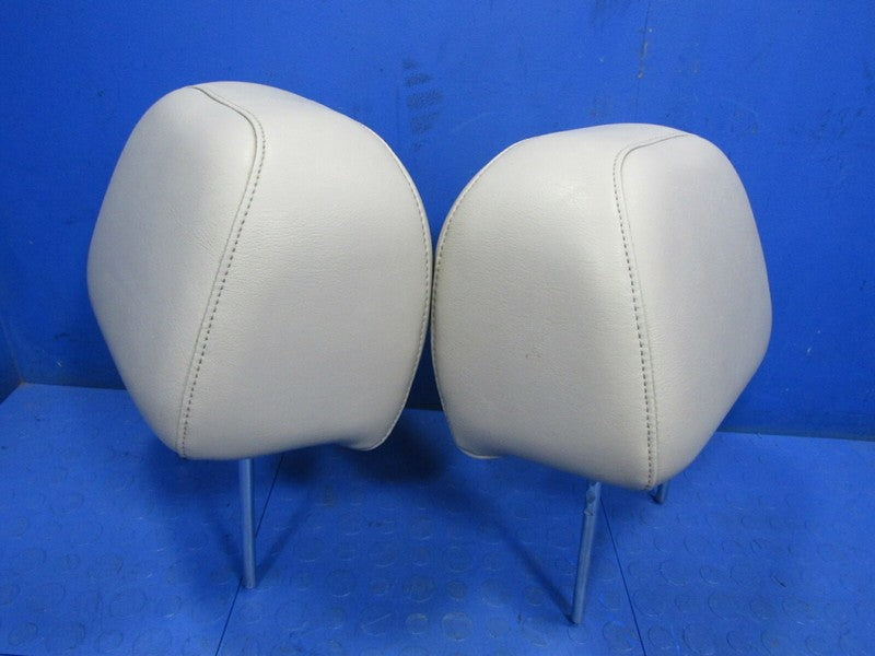 06-08 Chevrolet Impala SS Front Left Right Seat Set Headrest Pair Tita
