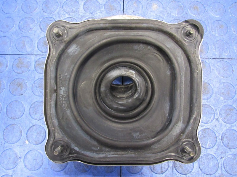 03-04 Infiniti G35 Coupe Manual Transmission Center Console Cup Holder