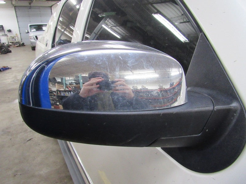 09-13 Tahoe Yukon Avalanche Right RH Passenger Side Power Door Mirror 