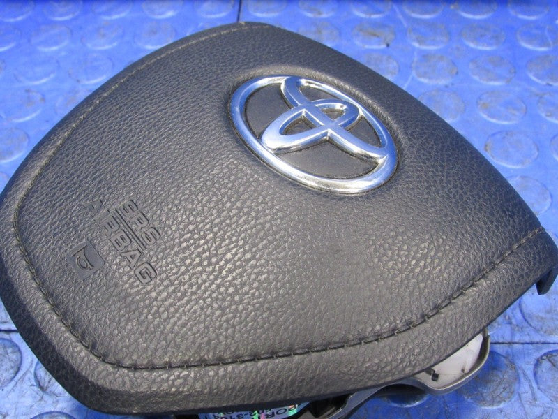 14-19 Toyota Corolla Sedan Driver Wheel & Knee Airbag Air Bag Black OE