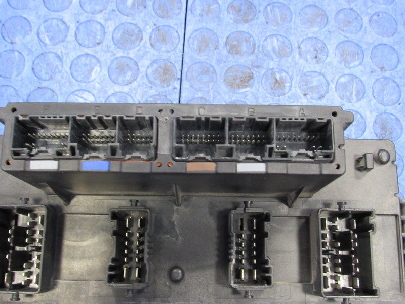 06 Dodge Ram TIPM Totally Integrated Power Module Fuse Box Block 56049