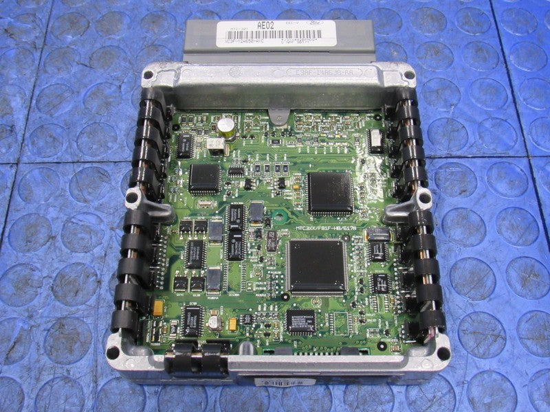 99 Ford F250 F350 6.8L V10 AT ECU ECM PCM Engine Computer XC3F-12A650-