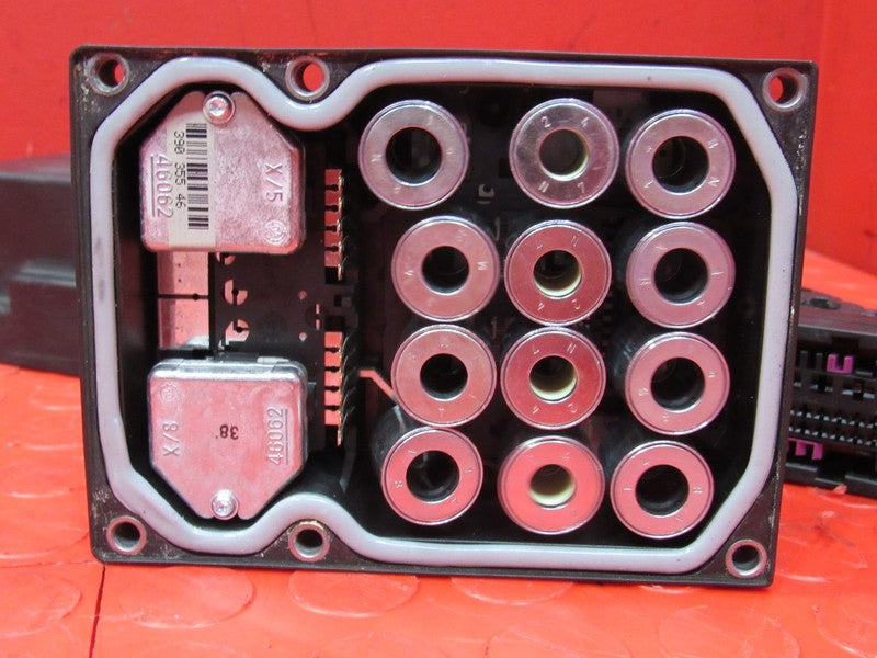 04-06 Sprinter Van ABS Anti-Lock Brake Pump Control Module 0 265 950 1